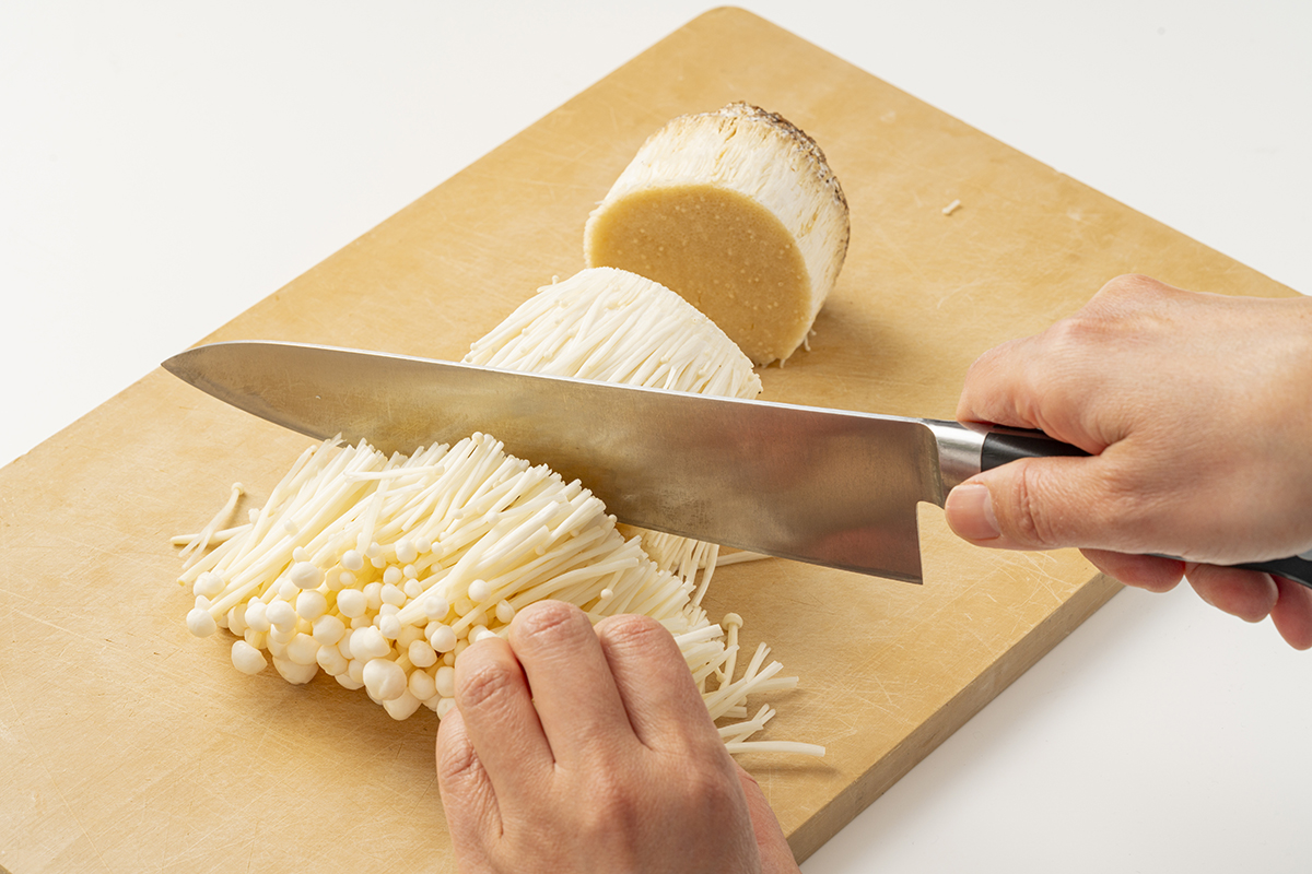 電子レンジで作るえのきとシラスの中華風茶碗蒸し